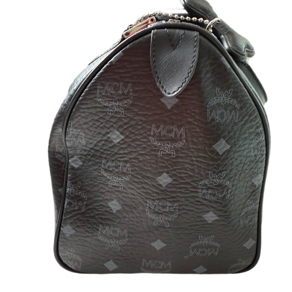 MCM VISETOS DOG BONE BOSTON LEATHER BAG - Picture 3 of 7